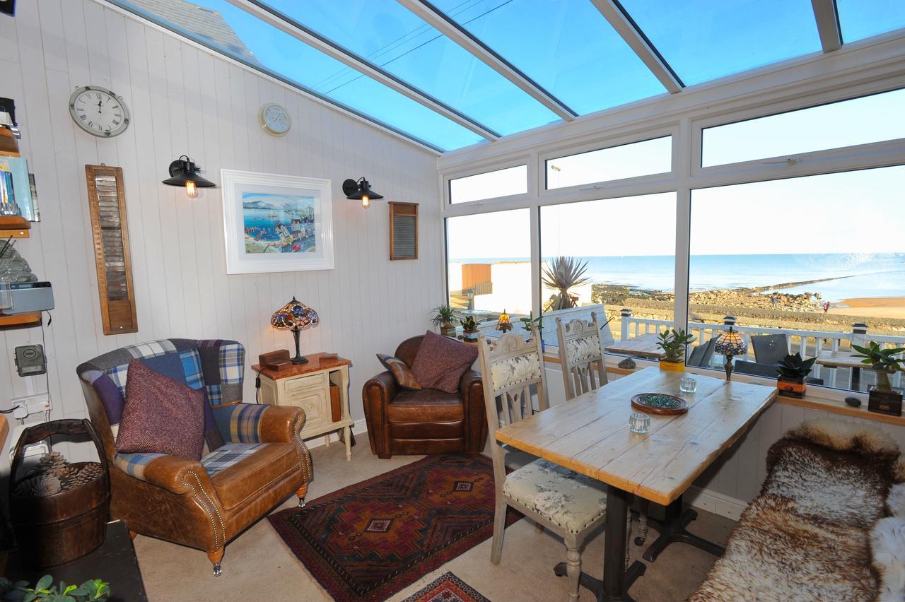 Sea View Guest House Benllech Exterior photo
